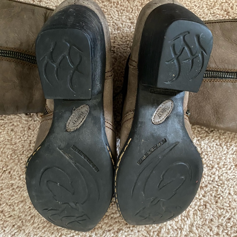 BORN // boots - Picture 5 of 5
